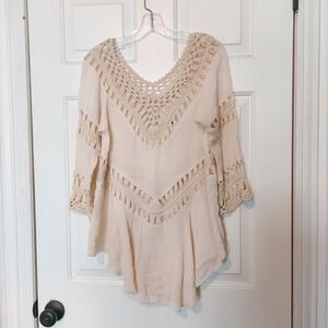 LA CLASS Women Cream Crochet Lace Boho Tunic Top High Low V-Neck Medium 7313